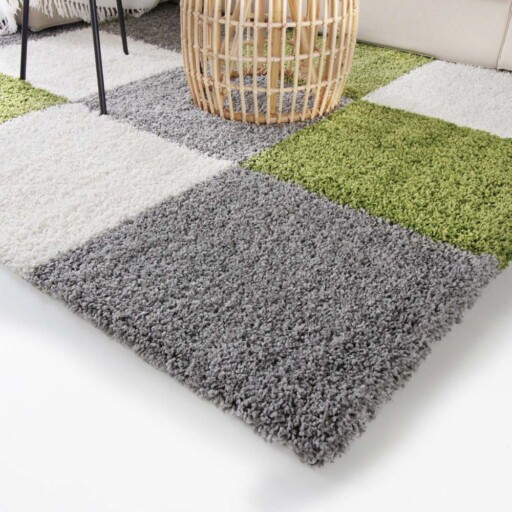 Hoogpolig vloerkleed shaggy Trend blokken - groen - close up hoek