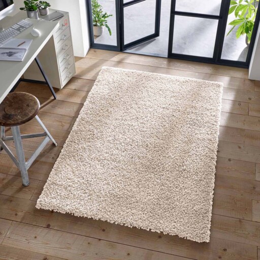 Hoogpolig vloerkleed effen Classic - crème - sfeer