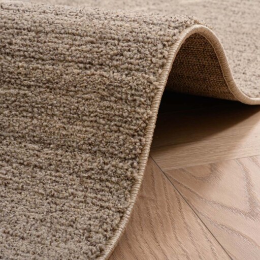 Berber vloerkleed Beni Ouarain Bahij - lichtgrijs - close up rol, thumbnail