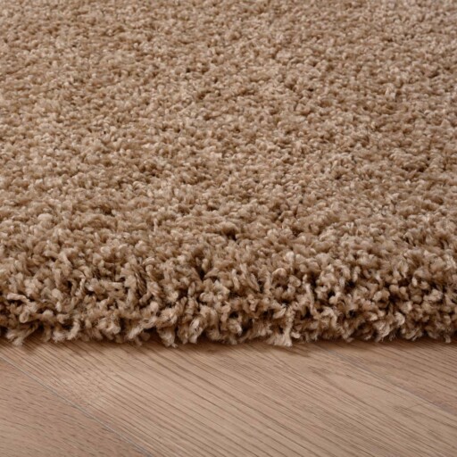 Hoogpolig vloerkleed shaggy Grand effen - beige - close up zijkant, thumbnail