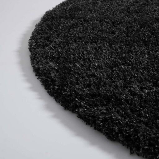 Rond hoogpolig vloerkleed - Cozy Shaggy - antraciet - close up hoek, thumbnail