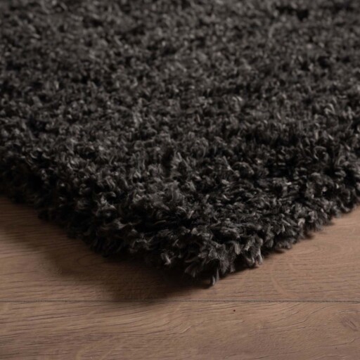 Hoogpolig vloerkleed - Cozy Shaggy - donkergrijs - close up hoek, thumbnail