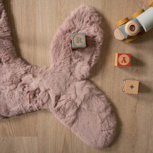 Kindervloerkleed Walvis - Fluffy roze - close up