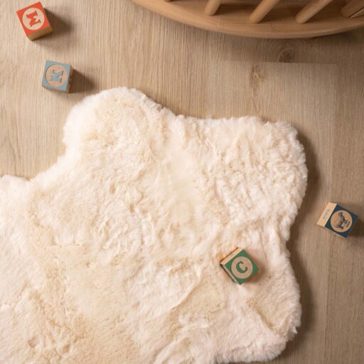 Kindervloerkleed schaap - Fluffy crème - close up, thumbnail