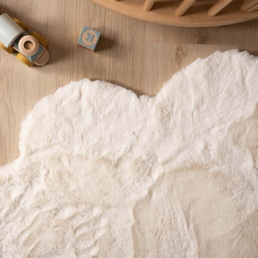 Kindervloerkleed wolkje - Fluffy wit - close up, thumbnail