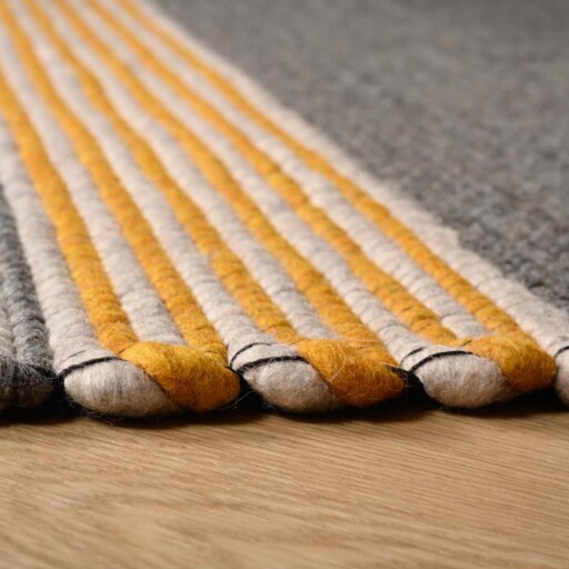 Wollen vloerkleed strepen Lett - okergeel/grijs - close up, thumbnail