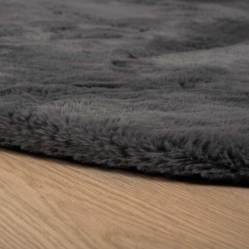 Ovaal hoogpolig vloerkleed - Comfy plus - donkergrijs - close up, thumbnail