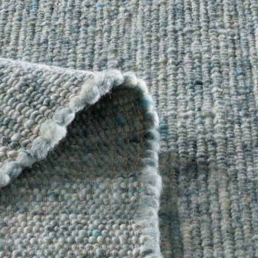 Wollen vloerkleed - Bokn Lichtblauw - close up vouw, thumbnail