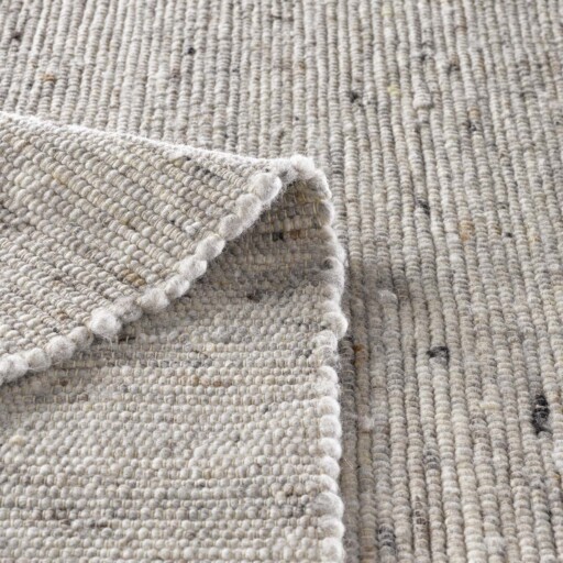 Wollen vloerkleed - Bokn lichtgrijs - close up vouw, thumbnail