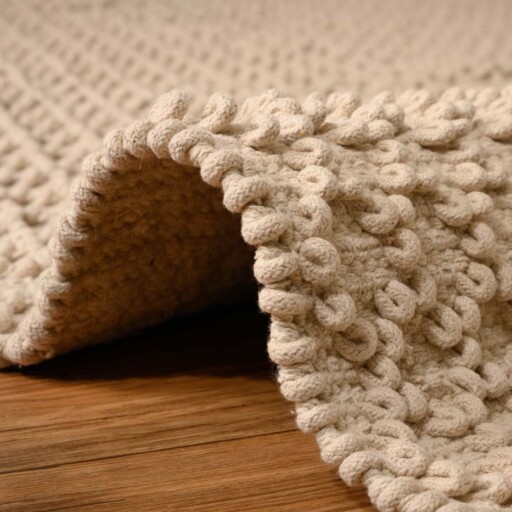 Katoen vloerkleed geometrisch - Nordland ivoor - close up zijkant, thumbnail