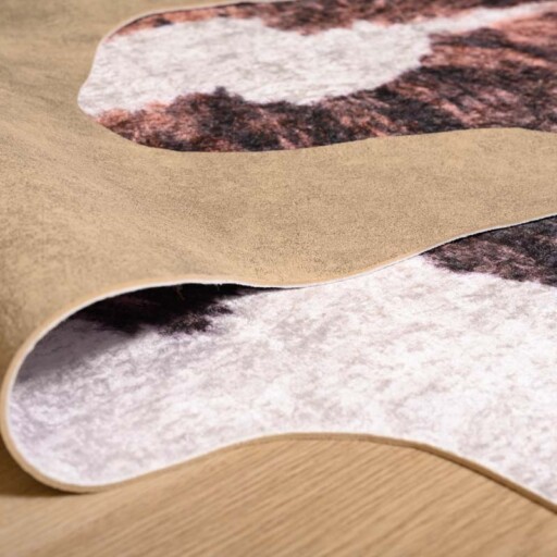 Koeienhuid vloerkleed - Happy Cow Fur bruin/wit - close up vouw, thumbnail