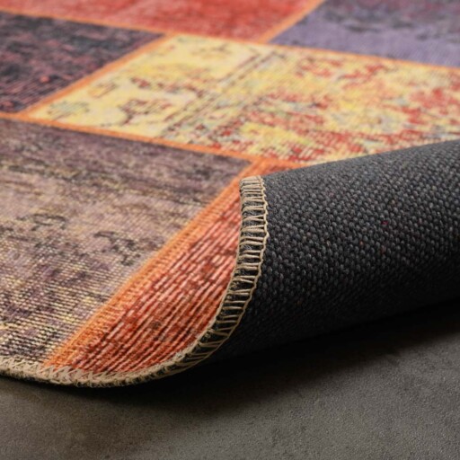 Patchwork vloerkleed - Fade Heritage rood/multi - close up vouw, thumbnail